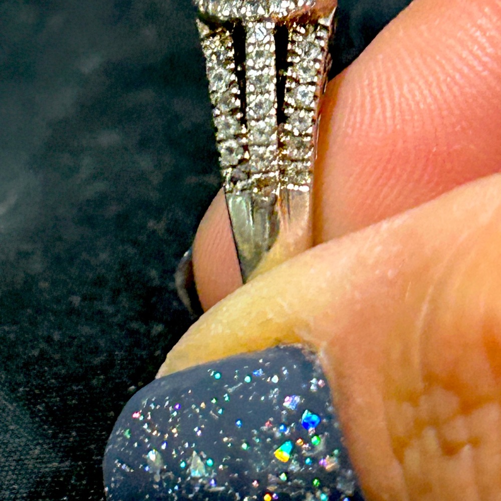 Silver white sapphire ring